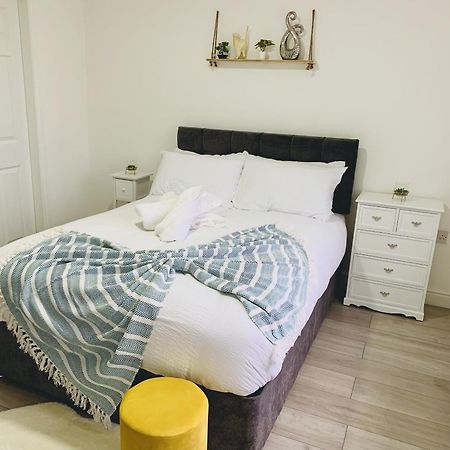Modern & Cosy 2-Bed Apartment Near Nec, Airport & Jlr! Birmingham Quarto foto